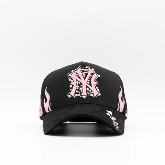 31 HATS "NY PEARLS IN LOVE"